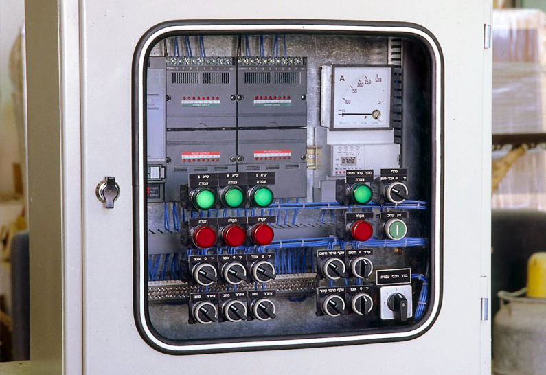 PALSUN junction box glazing
